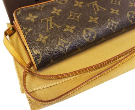 louis vuitton pouch sizes|pochette louis vuitton monogram.